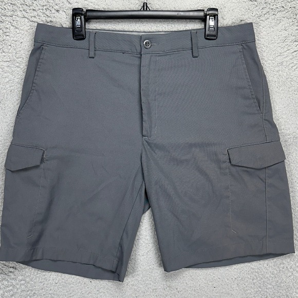 Greg Norman Attack Life Golf Cargo Shorts Mens 34 Grey Flat Front Pockets Logo